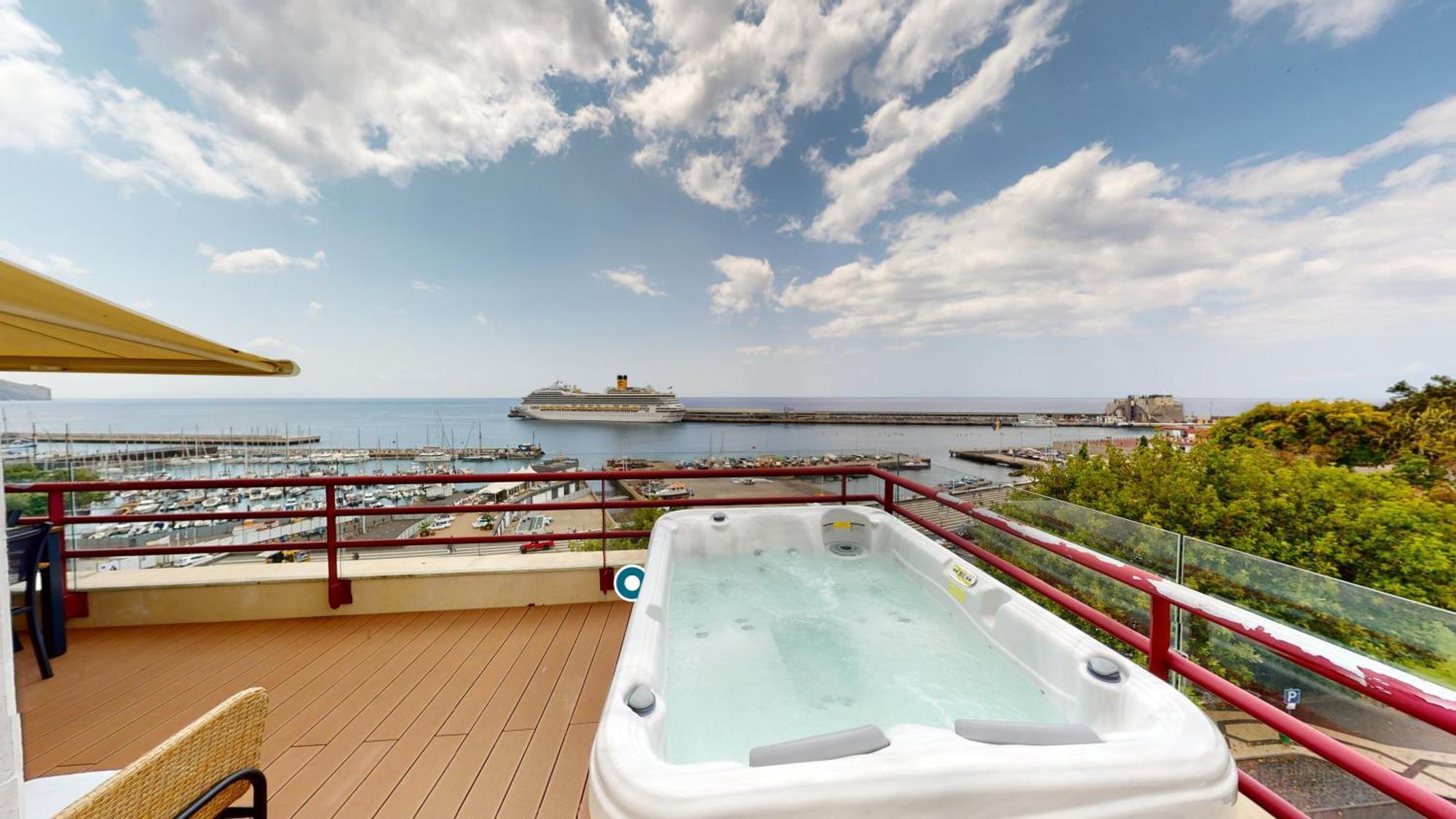 Rooftop Marina L By Madeira Best Apartments Funchal  Bagian luar foto